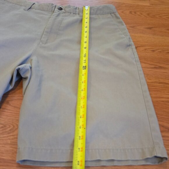 Vintage Volcom Shorts Men’s 36x10” Skater Y2K Grunge Baggy Beige Khakis - Picture 9 of 14